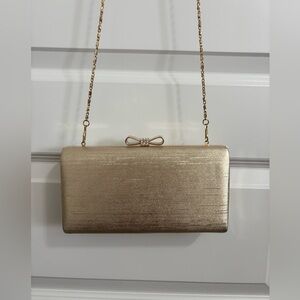 Gold special occasion shoulder/clutch purse